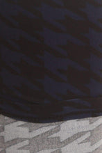 Plus Size Houndstooth Graphic Print Leggings